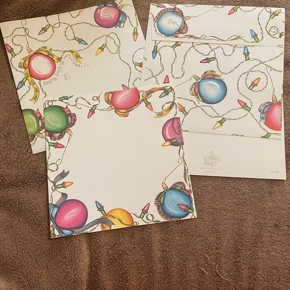 Luxury 23 Oversized Elegant Christmas Invitations - Picture 2 of 6